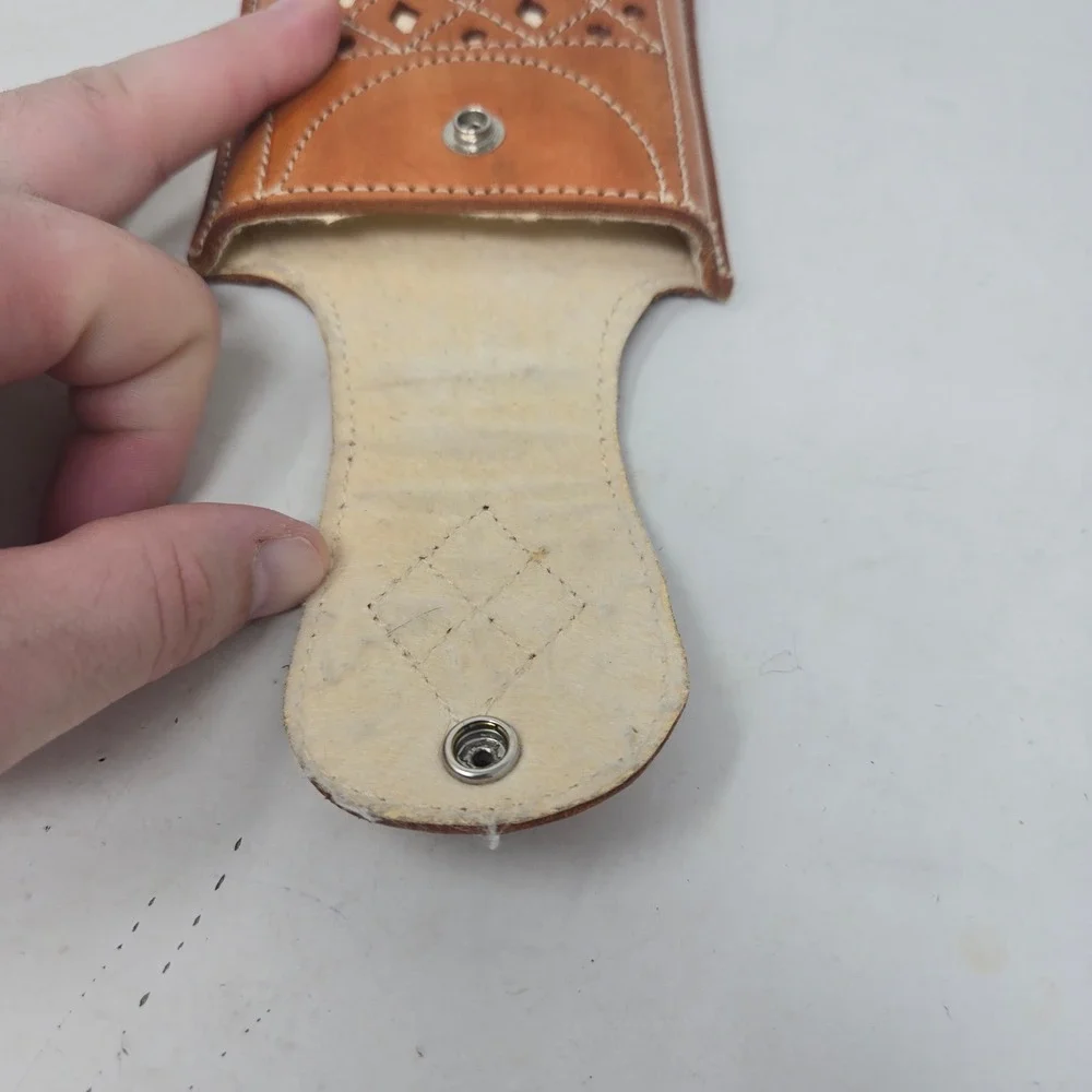 Vintage Hecho En Mexico Tan Leather Belt Cell Phone Holster Pouch DiamondCutout